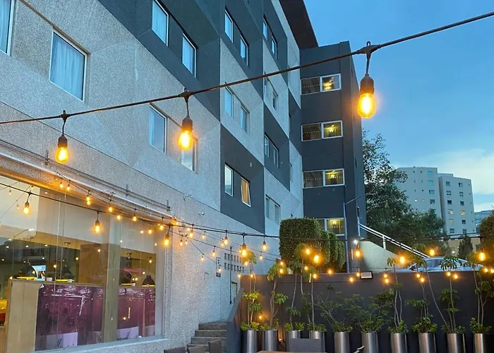 墨西哥佩里诺特宜必思酒店 3*