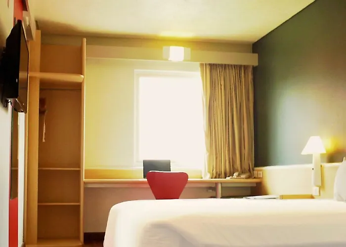 Ibis Perinorte Hotel 3*